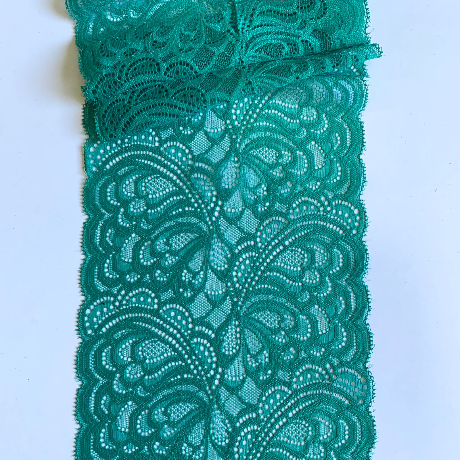 Encaje elasticado verde jade (loteria) marca 18 cm de – Impera Insumos